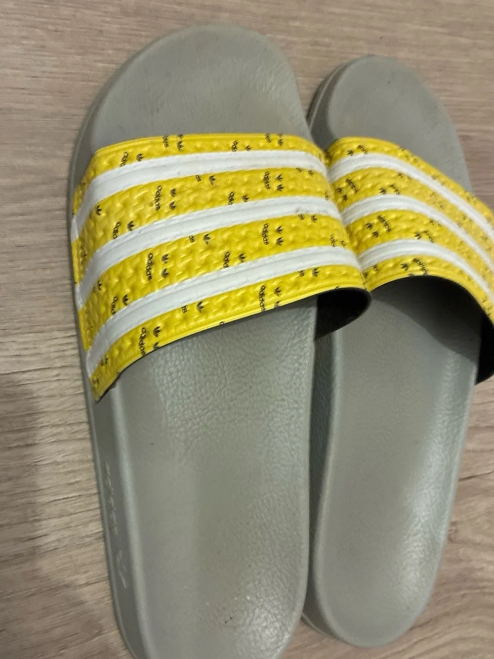 adidas Women’s Yellow & White Slide Sandals